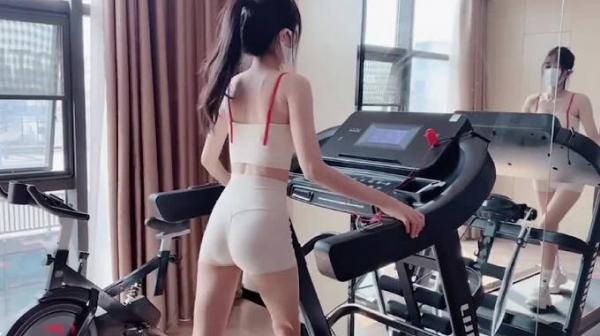 健身后的次元性爱运动-粉色情人